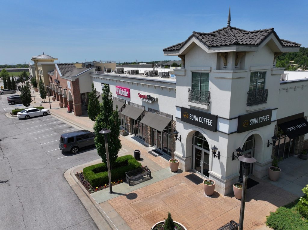 The Vineyard on Memorial - Rupe Commercial Real Estate Development